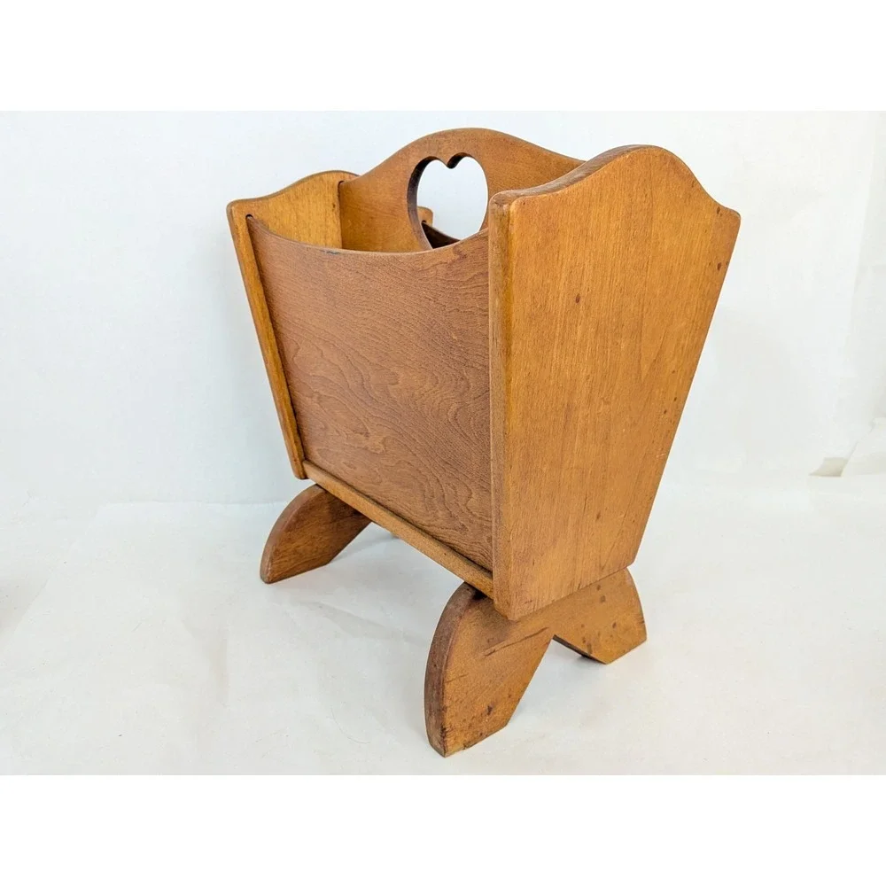 Vtg Antique Wood Heart Cutout Magazine Rack MCM Cottagecore Boho A.S. Payne 1940